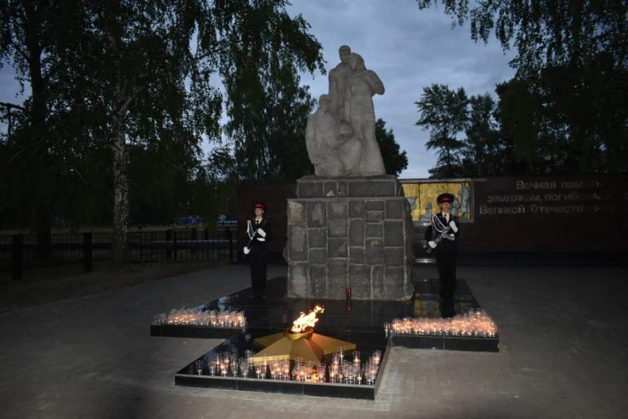 В Спасском районе более 300 человек участвовали в акции «Свеча памяти»
